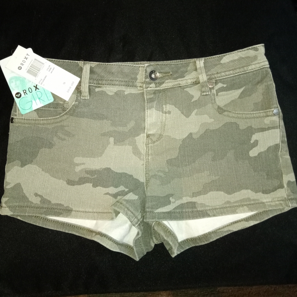 Roxy shorts